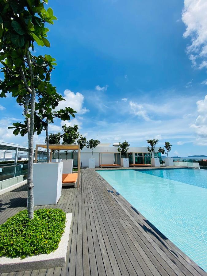 Jy Vacation New & Modern Infinity Pool-sutera Avenue Kota Kinabalu