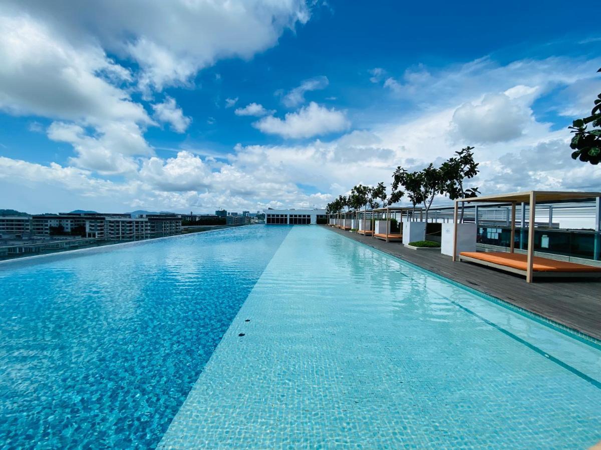 Jy Vacation New & Modern Infinity Pool-sutera Avenue Apartemen *