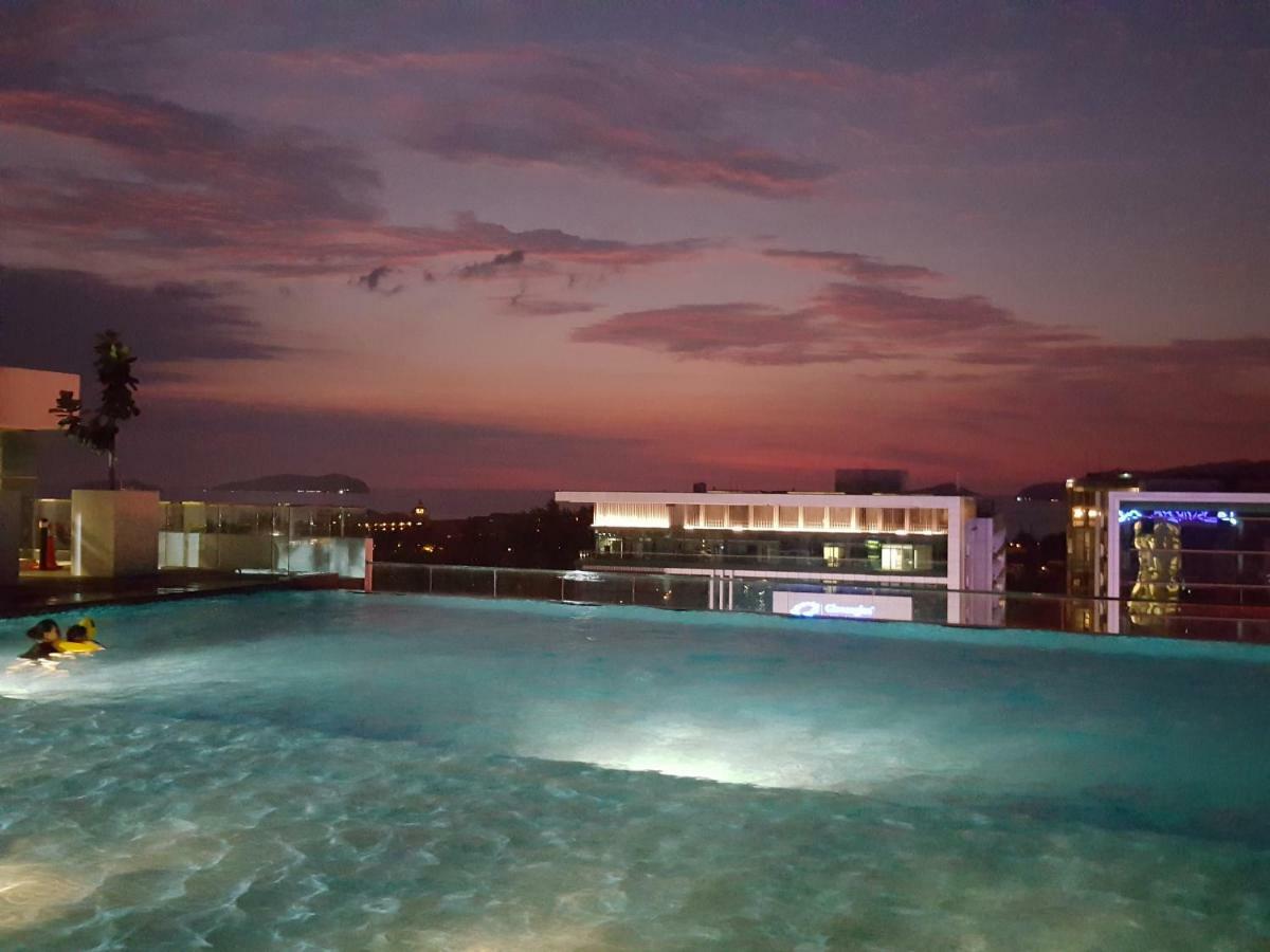 Jy Vacation New & Modern Infinity Pool-sutera Avenue Kota Kinabalu